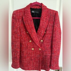 Zara tweed blazer, shoulder pads, double breasted closure